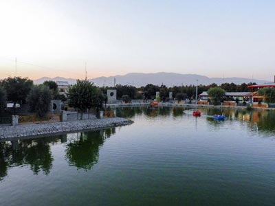 دریاچه پارک رازی